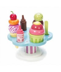 LE TOY VAN Honeybee lody Carlosa LE TOY VAN Honeybee lody Carlosa